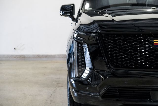 2025 Cadillac Escalade Sport 4WD,TOURING PACK, ROOF, 360 CAM, VOSSEN 24'S | Carrollton, TX | Texas Vehicle Exchange