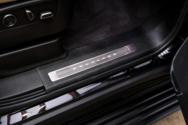 2025 Cadillac Escalade Sport 4WD,TOURING PACK, ROOF, 360 CAM, VOSSEN 24'S | Carrollton, TX | Texas Vehicle Exchange 2025 Cadillac Escalade Sport 4WD,TOURING PACK, ROOF, 360 CAM, VOSSEN 24'S | Carrollton, TX | Texas Vehicle Exchange