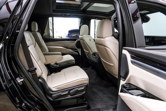 2025 Cadillac Escalade Sport 4WD,TOURING PACK, ROOF, 360 CAM, VOSSEN 24'S | Carrollton, TX | Texas Vehicle Exchange