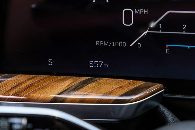 2025 Cadillac Escalade ESV Sport Platinum EXECUTIVE SEATS ,TUXEDO, 24" VOSSEN | Carrollton, TX | Texas Vehicle Exchange 2025 Cadillac Escalade ESV Sport Platinum EXECUTIVE SEATS ,TUXEDO, 24" VOSSEN | Carrollton, TX | Texas Vehicle Exchange