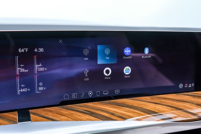 2025 Cadillac Escalade ESV Sport Platinum EXECUTIVE SEATS ,TUXEDO, 24" VOSSEN | Carrollton, TX | Texas Vehicle Exchange 2025 Cadillac Escalade ESV Sport Platinum EXECUTIVE SEATS ,TUXEDO, 24" VOSSEN | Carrollton, TX | Texas Vehicle Exchange