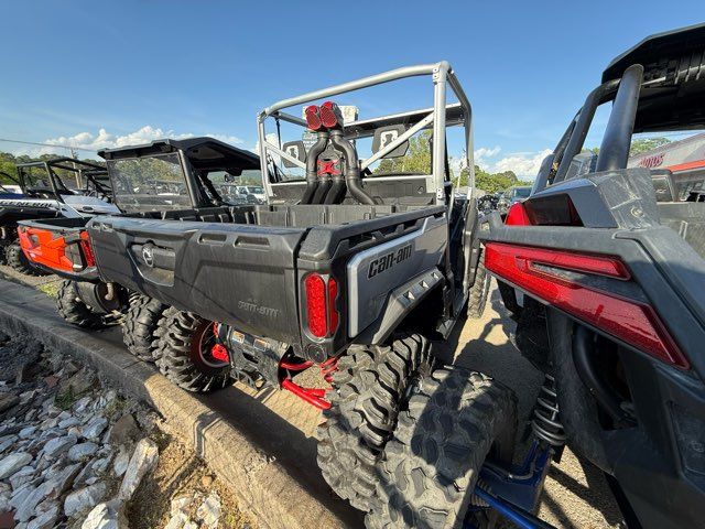 2025 Can-Am Defender X MR HD10 