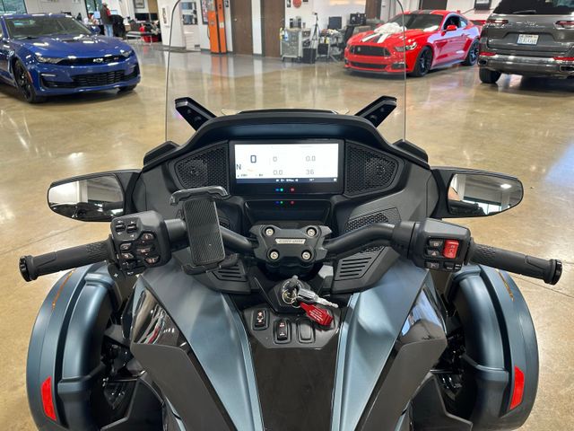2025 Can-Am Spyder RT Rotax 1330 ACE Ultimate Touring Vehicle | Irving, Texas | Hopper Motorplex