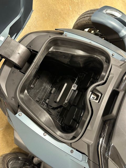 2025 Can-Am Spyder RT Rotax 1330 ACE Ultimate Touring Vehicle | Irving, Texas | Hopper Motorplex 2025 Can-Am Spyder RT Rotax 1330 ACE Ultimate Touring Vehicle | Irving, Texas | Hopper Motorplex