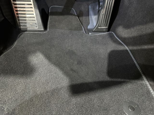 2025 Chevrolet Corvette Z06 Spiders, Tips, Skirts, Red Calipers, Only 1k | Dallas, Texas | Corvette Warehouse 2025 Chevrolet Corvette Z06 Spiders, Tips, Skirts, Red Calipers, Only 1k | Dallas, Texas | Corvette Warehouse