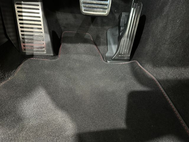 2025 Chevrolet Corvette CONV 2LT, Z51, E60, FE4, GT2, TT's, Only 942 Miles | Dallas, Texas | Corvette Warehouse 2025 Chevrolet Corvette CONV 2LT, Z51, E60, FE4, GT2, TT's, Only 942 Miles | Dallas, Texas | Corvette Warehouse