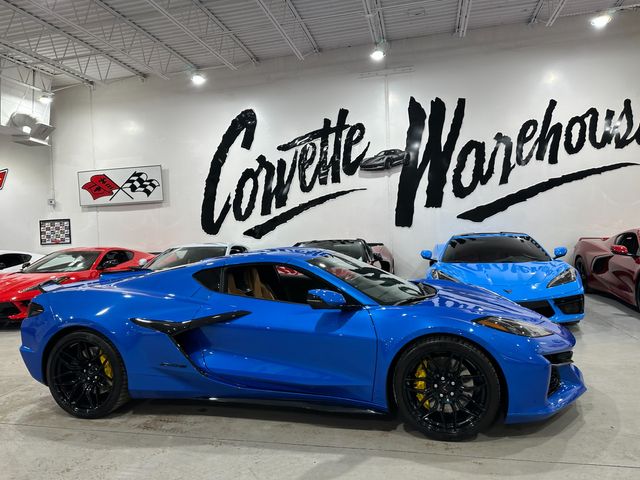 2025 Chevrolet Corvette Z06 2LZ, E60, J6E, Black Spiders, Black Tips, 1k | Dallas, Texas | Corvette Warehouse 