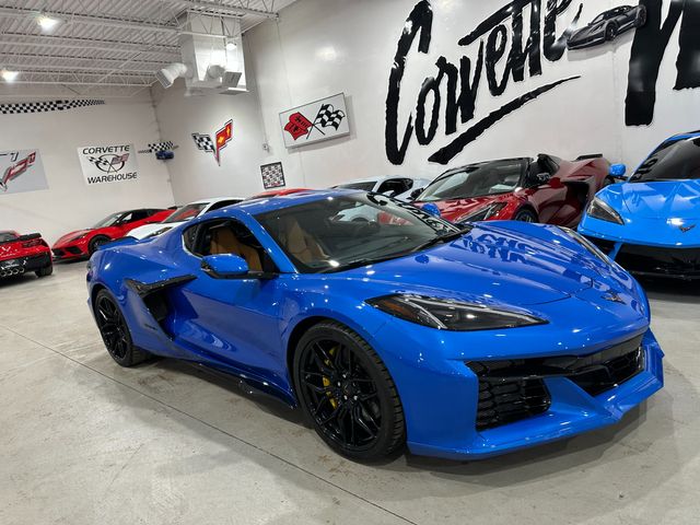 2025 Chevrolet Corvette Z06 2LZ, E60, J6E, Black Spiders, Black Tips, 1k | Dallas, Texas | Corvette Warehouse 