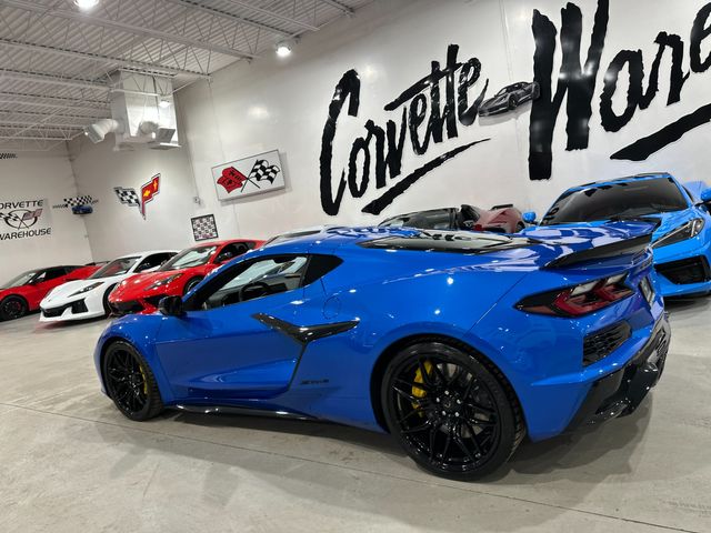 2025 Chevrolet Corvette Z06 2LZ, E60, J6E, Black Spiders, Black Tips, 1k | Dallas, Texas | Corvette Warehouse 
