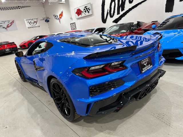 2025 Chevrolet Corvette Z06 2LZ, E60, J6E, Black Spiders, Black Tips, 1k | Dallas, Texas | Corvette Warehouse 