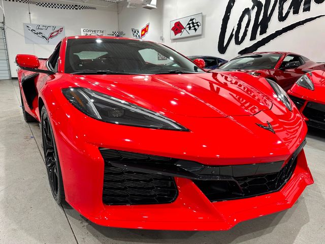 2025 Chevrolet Corvette Z06 2LZ, Front Lift, Carbon Flash Spiders, Only 2k | Dallas, Texas | Corvette Warehouse 