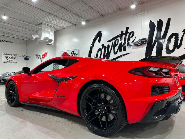 2025 Chevrolet Corvette Z06 2LZ, Front Lift, Carbon Flash Spiders, Only 2k | Dallas, Texas | Corvette Warehouse 