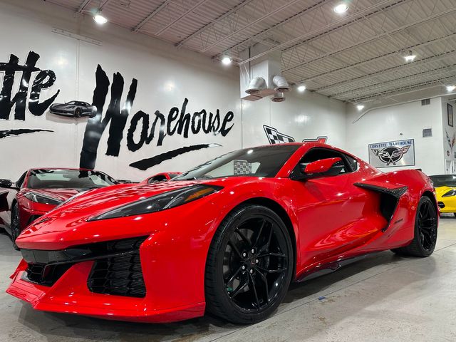 2025 Chevrolet Corvette Z06 2LZ, Front Lift, Carbon Flash Spiders, Only 2k | Dallas, Texas | Corvette Warehouse 
