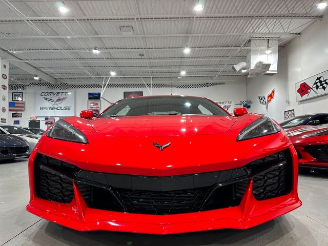 2025 Chevrolet Corvette Z06 2LZ, Front Lift, Carbon Flash Spiders, Only 2k | Dallas, Texas | Corvette Warehouse 