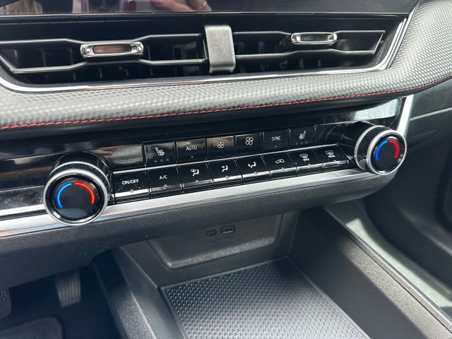 2025 Chevrolet Equinox RS | Irving, Texas | Hopper Motorplex 2025 Chevrolet Equinox RS | Irving, Texas | Hopper Motorplex