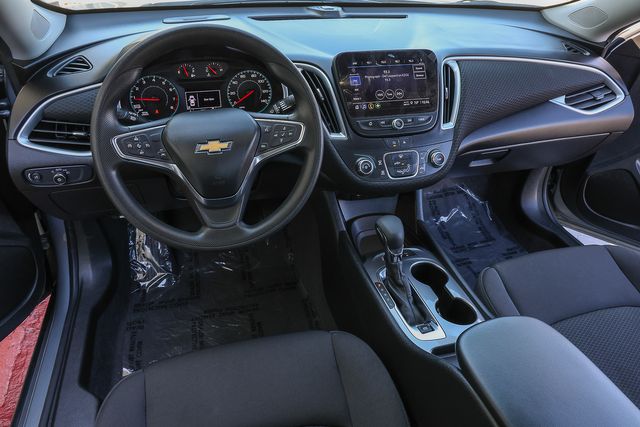 2025 Chevrolet Malibu LS