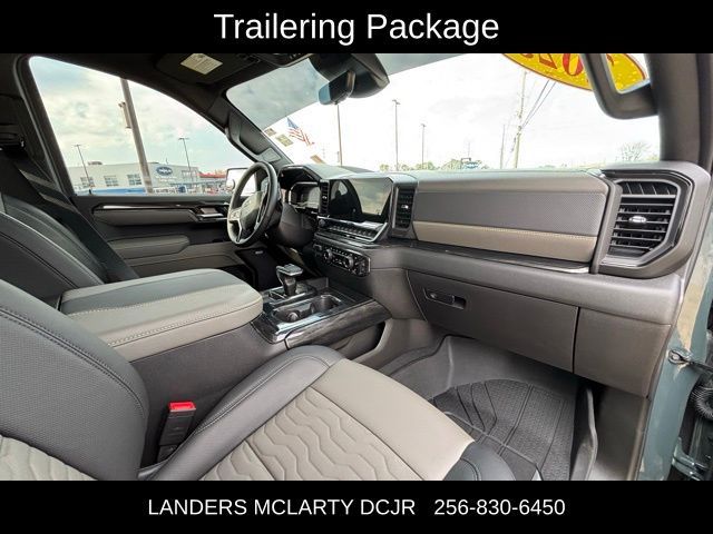 2025 Chevrolet Silverado 1500 ZR2