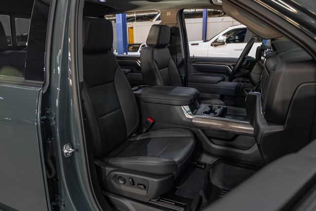 2025 Chevrolet Silverado 2500 LTZ PLUS Trail Boss Z71 Lifted 22" Fuels 35" TOYO | Dallas, TX | East Dallas Diesel 2025 Chevrolet Silverado 2500 LTZ PLUS Trail Boss Z71 Lifted 22" Fuels 35" TOYO | Dallas, TX | East Dallas Diesel