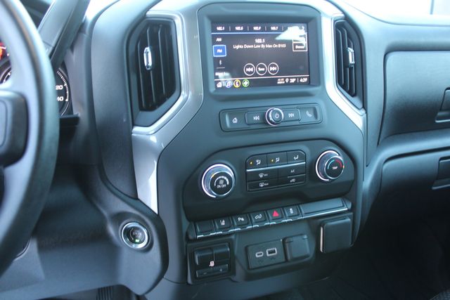 2025 Chevrolet Silverado 2500HD 4x4 Work Truck | Roscoe, IL | Autoland Outlets