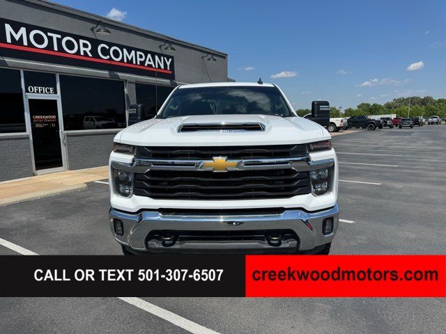 2025 Chevrolet Silverado 2500HD LT 4x4 Duramax Diesel Allison 1Owner 20s New Tires