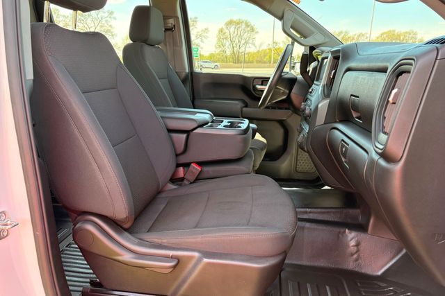 2025 Chevrolet Silverado 3500HD CC Work Truck | Roscoe, IL | Autoland Outlets 2025 Chevrolet Silverado 3500HD CC Work Truck | Roscoe, IL | Autoland Outlets