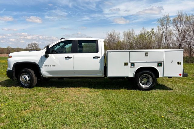 2025 Chevrolet Silverado 3500HD CC Work Truck | Roscoe, IL | Autoland Outlets