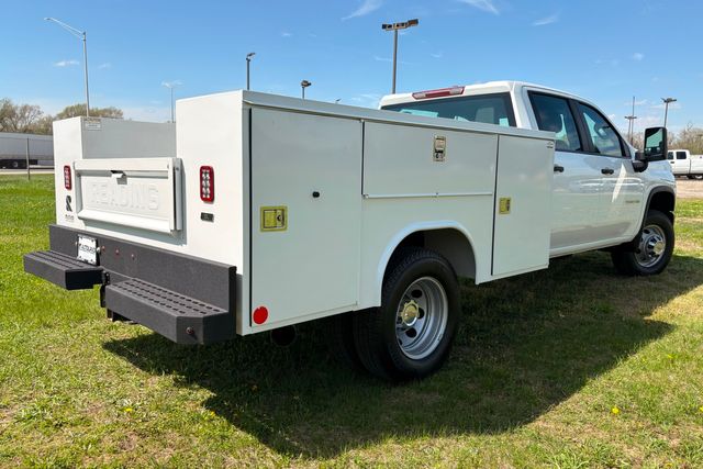 2025 Chevrolet Silverado 3500HD CC Work Truck | Roscoe, IL | Autoland Outlets 2025 Chevrolet Silverado 3500HD CC Work Truck | Roscoe, IL | Autoland Outlets