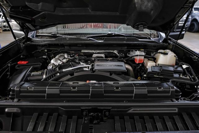 2025 Chevrolet Silverado 3500HD 4WD Crew Cab Long Bed High Country | Dallas, TX | East Dallas Diesel