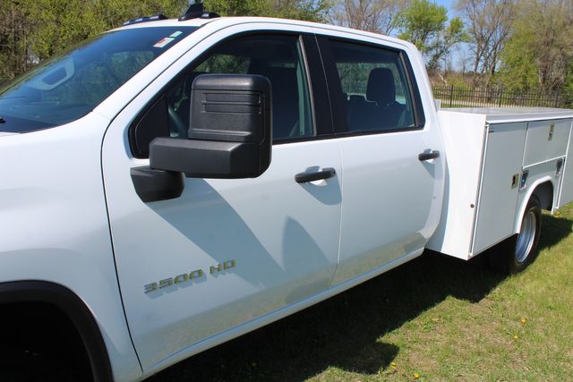 2025 Chevrolet Silverado 3500HD Diesel Utility 4x4 Work Truck | Roscoe, IL | Autoland Outlets 2025 Chevrolet Silverado 3500HD Diesel Utility 4x4 Work Truck | Roscoe, IL | Autoland Outlets