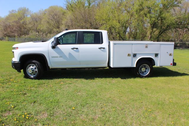 2025 Chevrolet Silverado 3500HD Diesel Utility 4x4 Work Truck | Roscoe, IL | Autoland Outlets