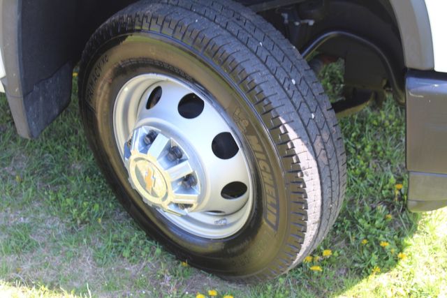 2025 Chevrolet Silverado 3500HD Diesel Utility 4x4 Work Truck | Roscoe, IL | Autoland Outlets 2025 Chevrolet Silverado 3500HD Diesel Utility 4x4 Work Truck | Roscoe, IL | Autoland Outlets