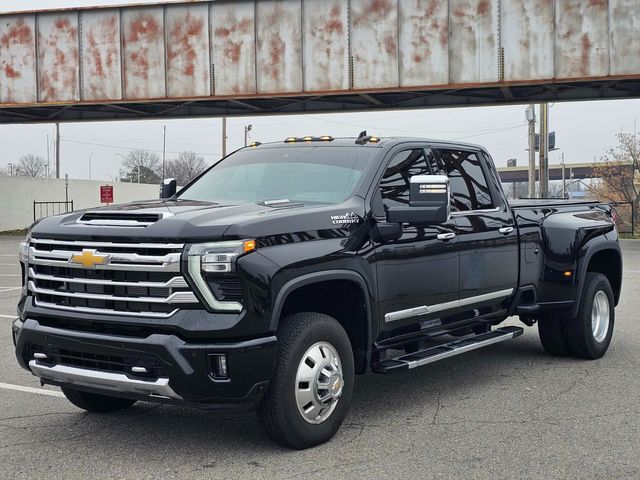 2025 Chevrolet Silverado 3500HD High Country | North Little Rock, AR | EVolve Auto 2025 Chevrolet Silverado 3500HD High Country | North Little Rock, AR | EVolve Auto