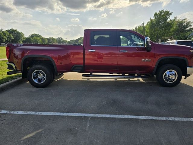 2025 Chevrolet Silverado 3500HD LTZ