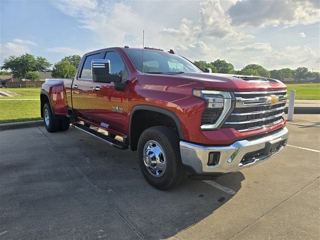 2025 Chevrolet Silverado 3500HD LTZ