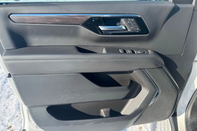 2025 Chevrolet Suburban Z71 | Roscoe, IL | Autoland Outlets 2025 Chevrolet Suburban Z71 | Roscoe, IL | Autoland Outlets