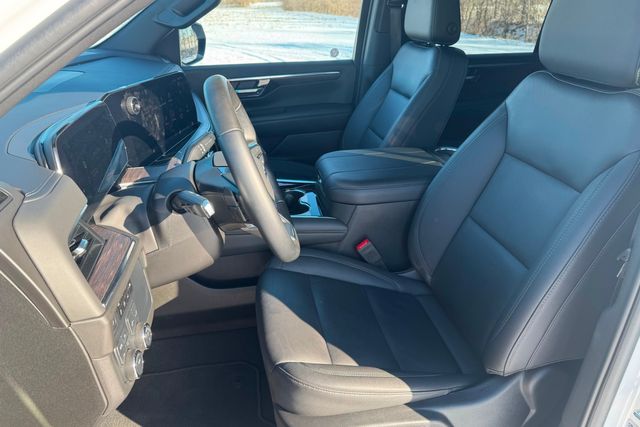 2025 Chevrolet Suburban Z71 | Roscoe, IL | Autoland Outlets 2025 Chevrolet Suburban Z71 | Roscoe, IL | Autoland Outlets