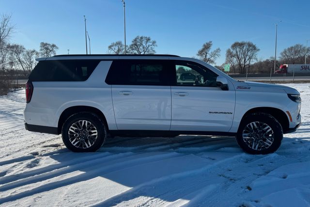 2025 Chevrolet Suburban Z71 | Roscoe, IL | Autoland Outlets 2025 Chevrolet Suburban Z71 | Roscoe, IL | Autoland Outlets