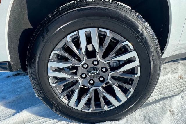 2025 Chevrolet Suburban Z71 | Roscoe, IL | Autoland Outlets 2025 Chevrolet Suburban Z71 | Roscoe, IL | Autoland Outlets