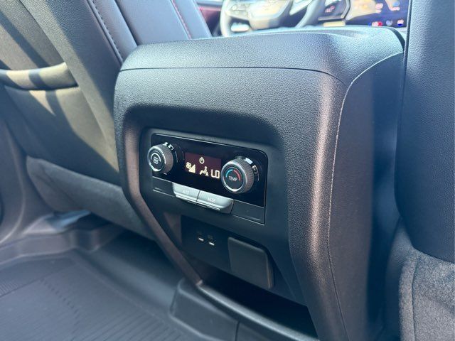 2025 Chevrolet Traverse Z71 | Gifford, IL | Trav's Automotive 2025 Chevrolet Traverse Z71 | Gifford, IL | Trav's Automotive