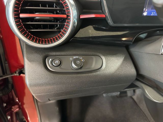 2025 Chevrolet Trax 2RS | Irving, Texas | Hopper Motorplex 2025 Chevrolet Trax 2RS | Irving, Texas | Hopper Motorplex