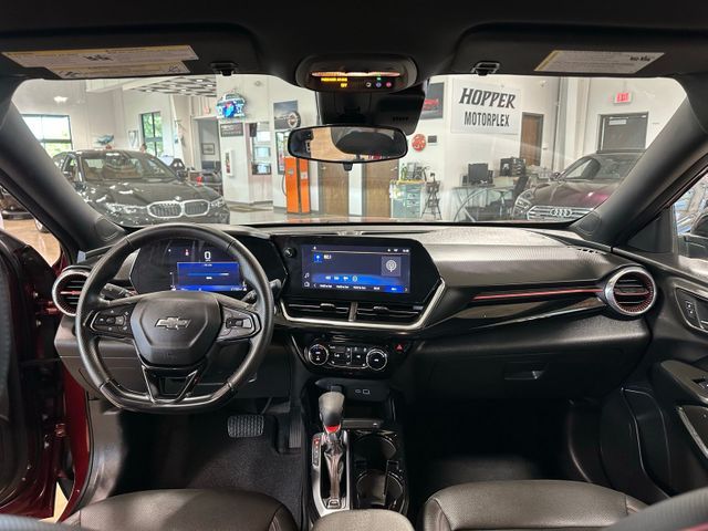2025 Chevrolet Trax RS