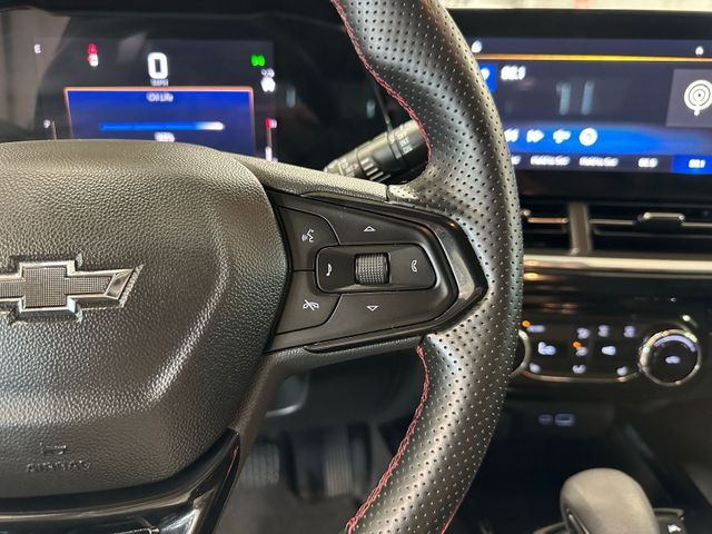 2025 Chevrolet Trax RS