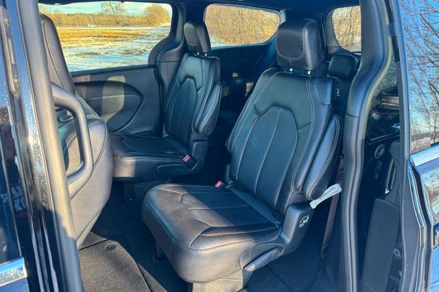 2025 Chrysler Pacifica Select AWD | Roscoe, IL | Autoland Outlets 2025 Chrysler Pacifica Select AWD | Roscoe, IL | Autoland Outlets