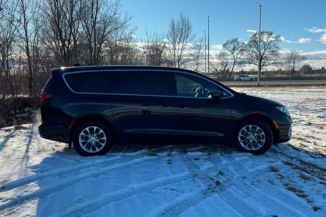 2025 Chrysler Pacifica Select AWD | Roscoe, IL | Autoland Outlets 2025 Chrysler Pacifica Select AWD | Roscoe, IL | Autoland Outlets