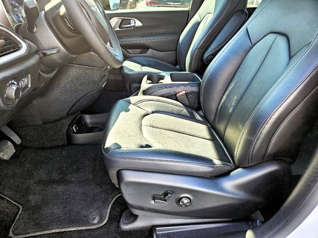 2025 Chrysler Voyager LX Wheelchair Van Handicap Ramp Van