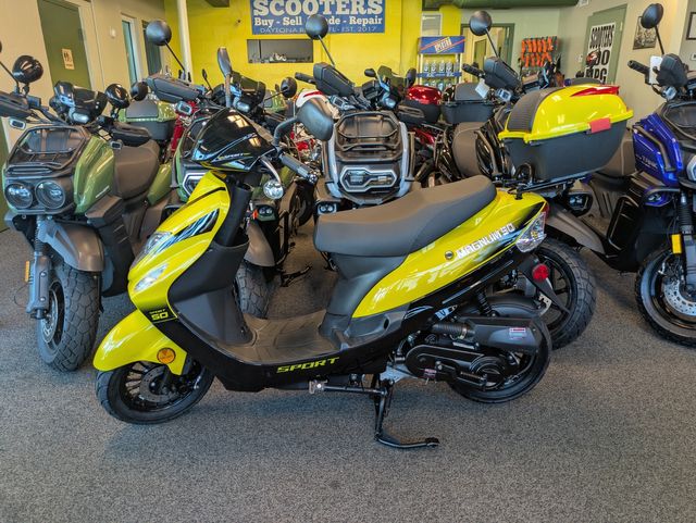 2025 Daix Magnum Scooter 49cc