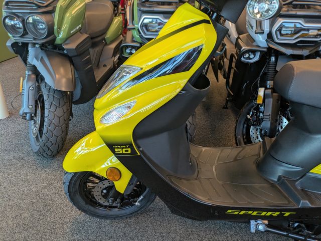 2025 Daix Magnum Scooter 49cc