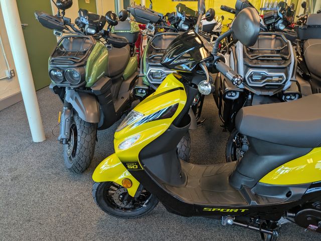 2025 Daix Magnum Scooter 49cc