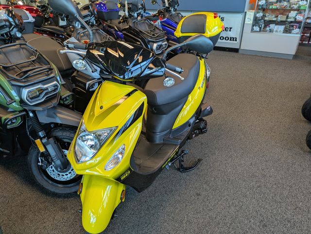 2025 Daix Magnum Scooter 49cc