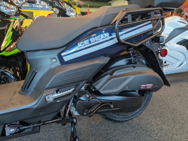 2025 Daix Tank EFI Scooter 200cc